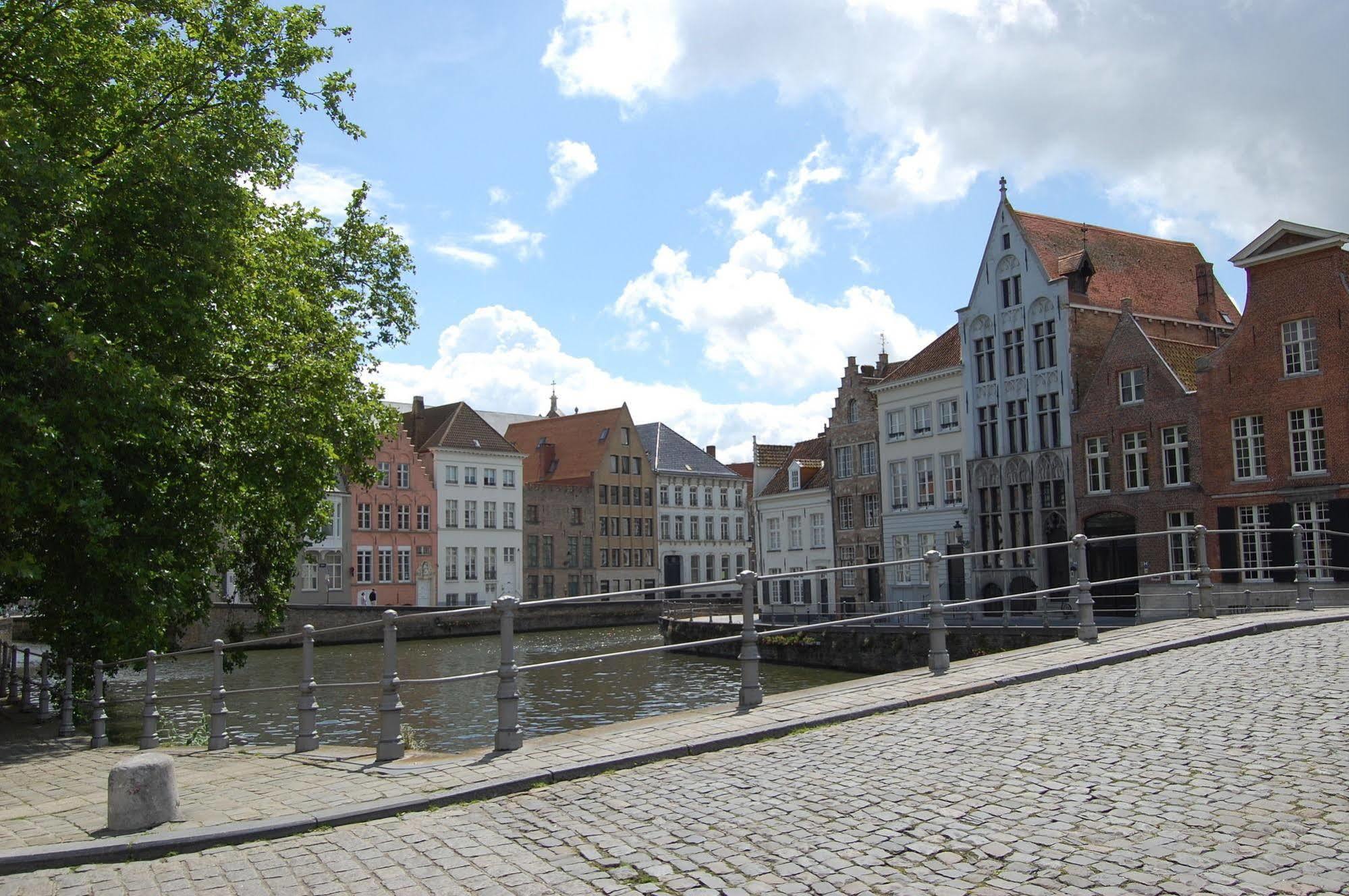 B&B 'T Walleke Bruges Exterior photo